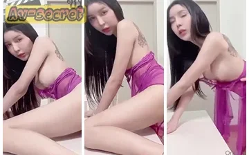 หลุดสาวสวย โดนผัวจับเลียหีจนเสียวคาตรงโต๊ะกิน โก่งตูดเย็ดท่าหมา