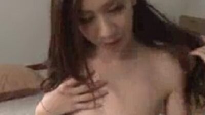 สาวสุดเงี่ยนขอผัวให้เย็ดหน่อยผัวไม่ยอมเย็ดเลยต้องเกี่ยวเบ็ดจกหีตัวเองให้น้ำกามแตกจะได้หายเงี่ยนสักทีหีสวยอย่างนี้เสียดายของจัง