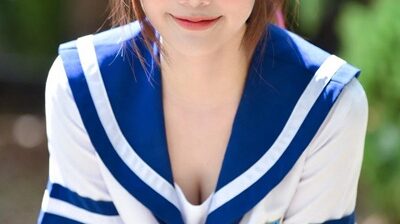 น้องลิน ม.5 กับครูที่ปรึกษา ในห้องประชุมหลังเลิกเรียน